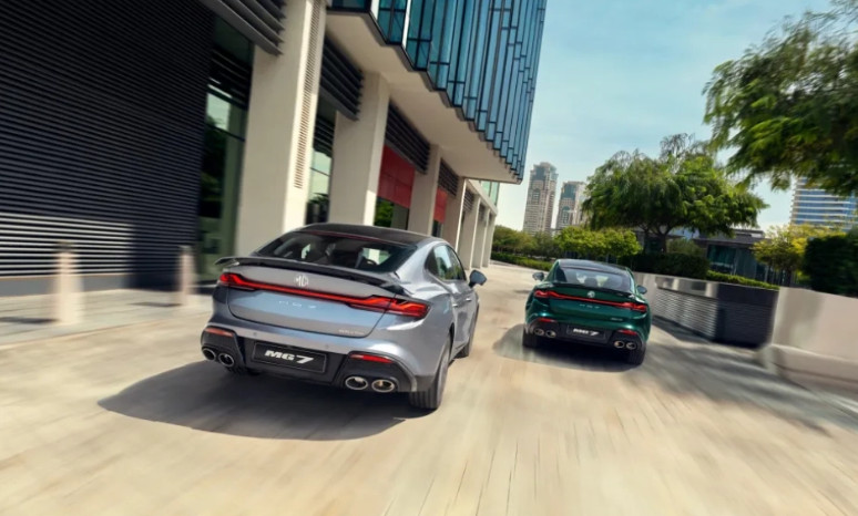 Duet SUV dan Sedan Performa MG Tampil Menggoda MG 7
