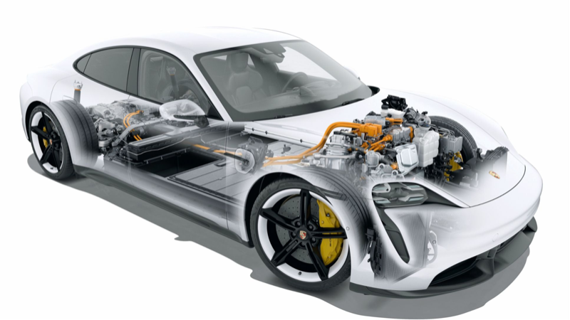 Taycan EV hadir di Porsche Center Surabaya