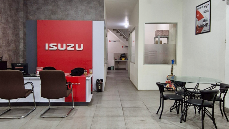 Isuzu perkuat jaringan diler