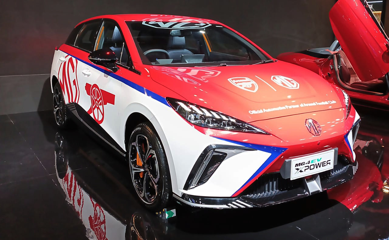 MG 4 EV X-Power termasuk versi dengan livery Arsenal hanya sebatas display