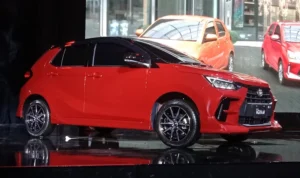 toyota agya mobil kecil matic - moladin