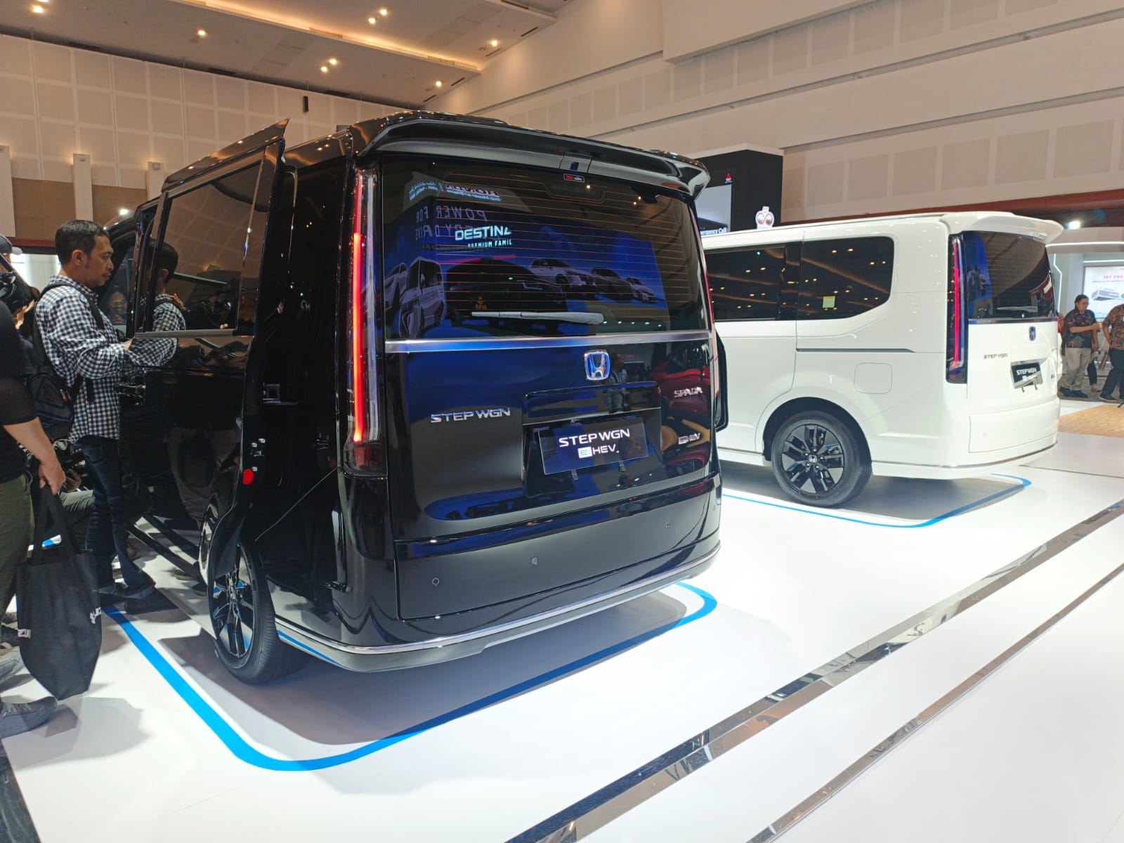 honda step wgn giias sby 2