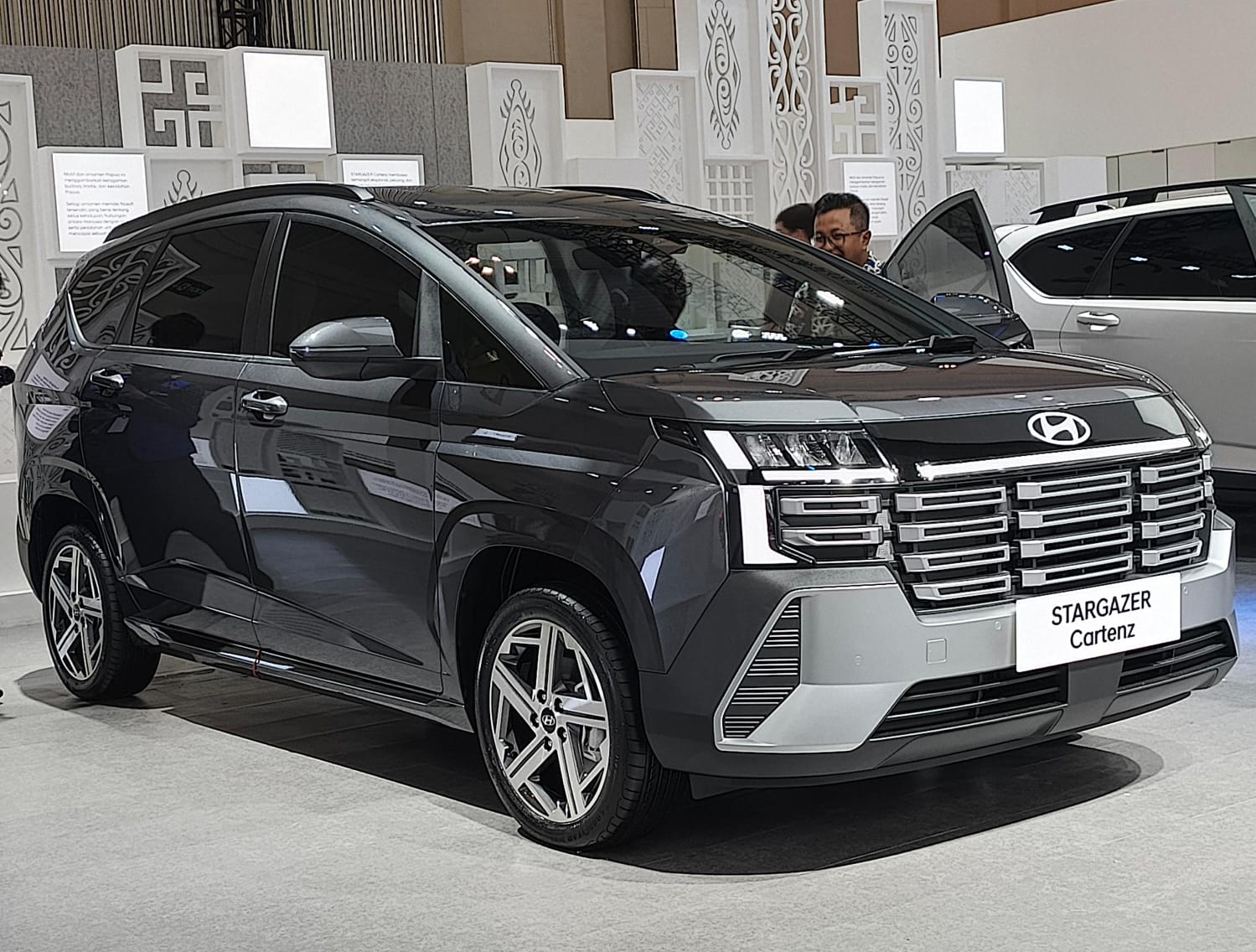 Stargazer Cartenz dan Upaya Hyundai Memuncaki Segmen Low MPV