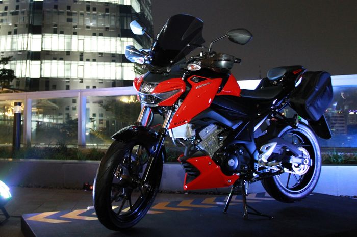 motor touring 150cc by Moladin