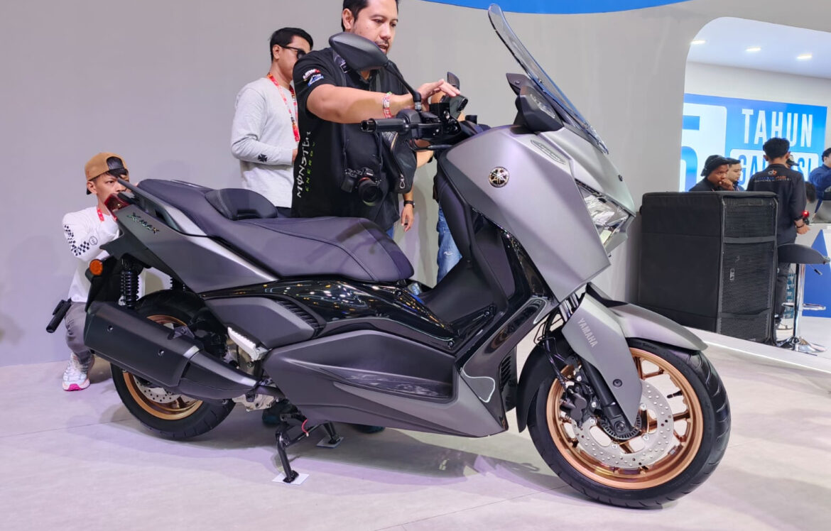 Yamaha XMAX Connected TechMAX Terbaru Rilis