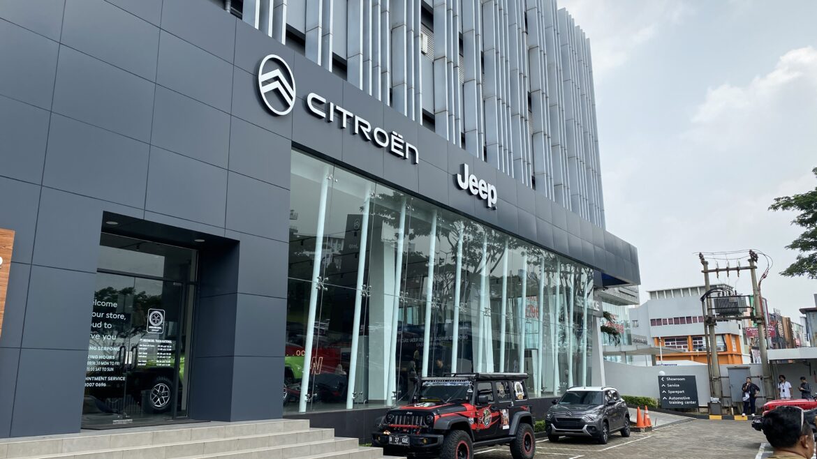 Dealer Jeep Gading Serpong Beri Pengalaman Premium