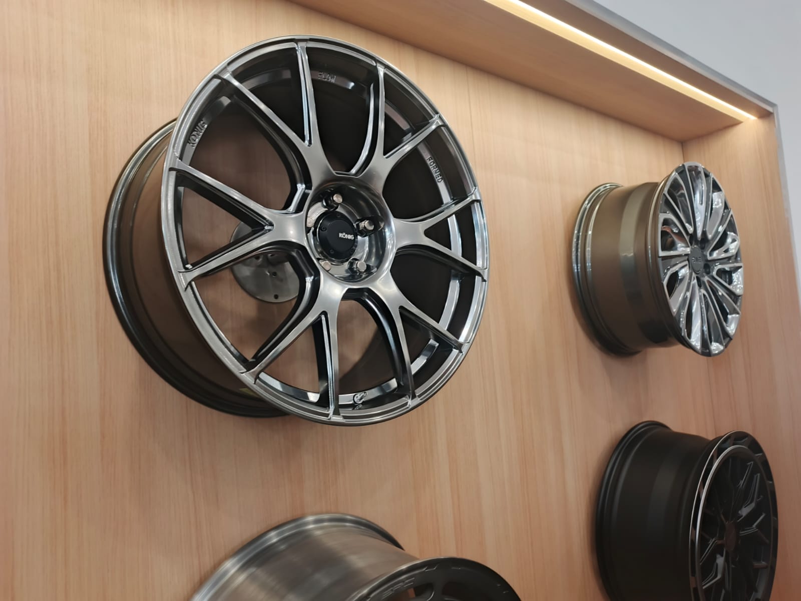 xpeng pondok indah 4 1