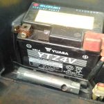 Tips Rawat Aki Motor, Kick Starter Buat Jarak Dekat