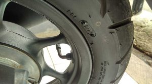 Panduan Cek Tekanan Ban Motor Matic Agar Lebih Stabil