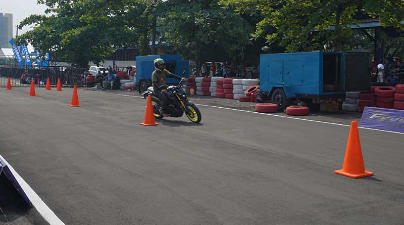 riding-impresion-yamaha-mt-15