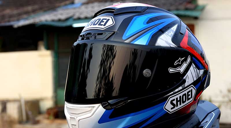 Helm Shoei