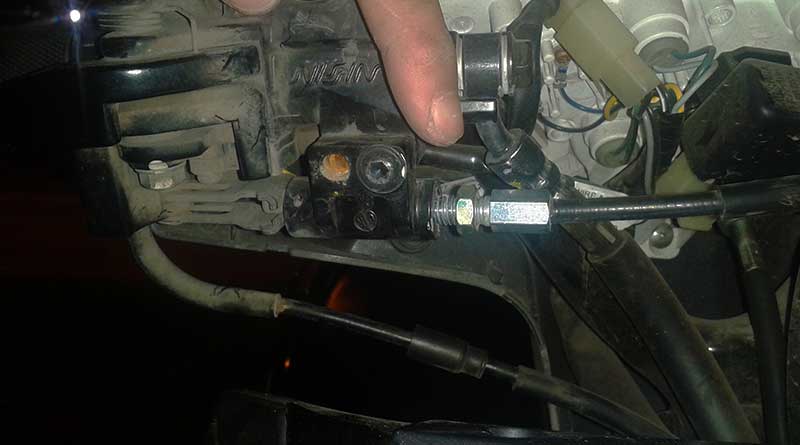 putar searah jarum jam