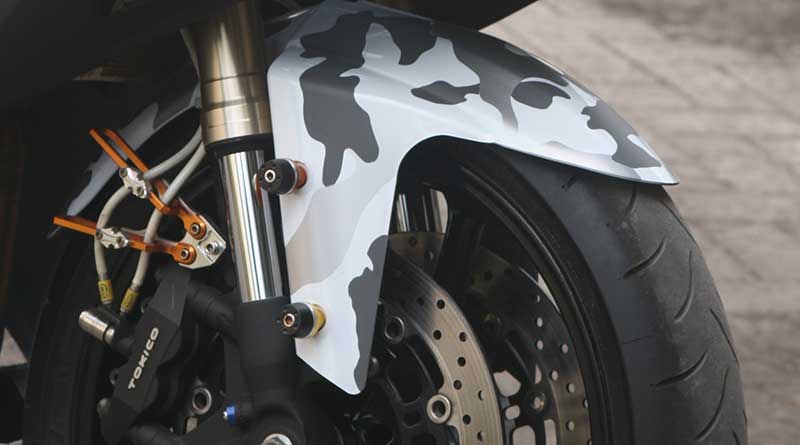 Sokbreker depan gunakan Suzuki GSX600