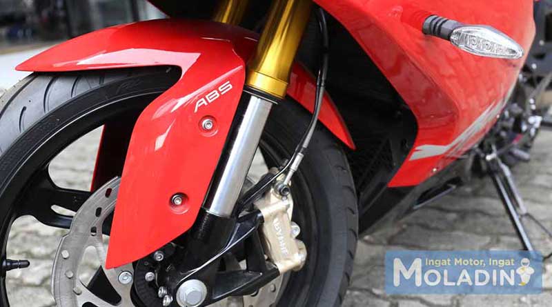 Suspensi depan pakai upside down KYB