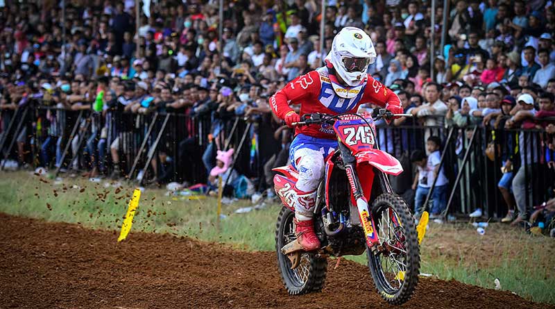 tim-gajser-menang-di-mxgp-palembang
