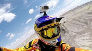 7 Rekomendasi Helm Off Road dengan Harga di Bawah Rp1 Juta