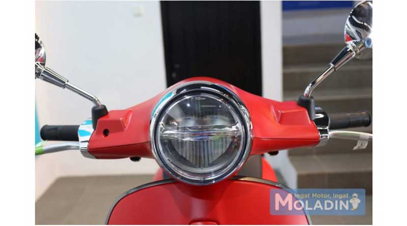 Headlamp Vespa Primavera