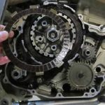 Yuk Ketahui Penyebab Kampas Kopling Motor Cepat Aus