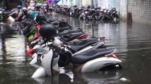 Motor Terendam Banjir? Ini 5 Cara Menanganinya