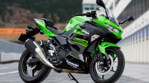 Beli Kawasaki Ninja 250? Yuk, Kenali Jenis dan Bedanya!