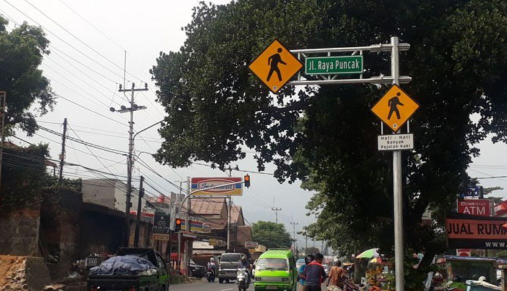 Rambu Penyebrangan pejalan kaki