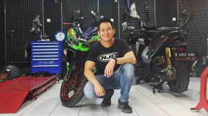Bengkel Modifikasi: Layz Motor Modifikasi, Spesialis Karbon Kevlar