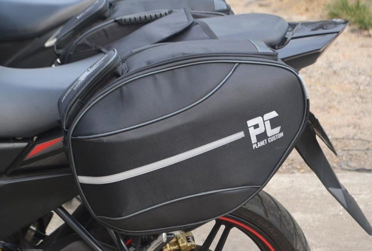 10 Macam Tas Motor Terbaik yang Bisa Kamu Beli Untuk Bepergian Jarak Jauh Blackhawk