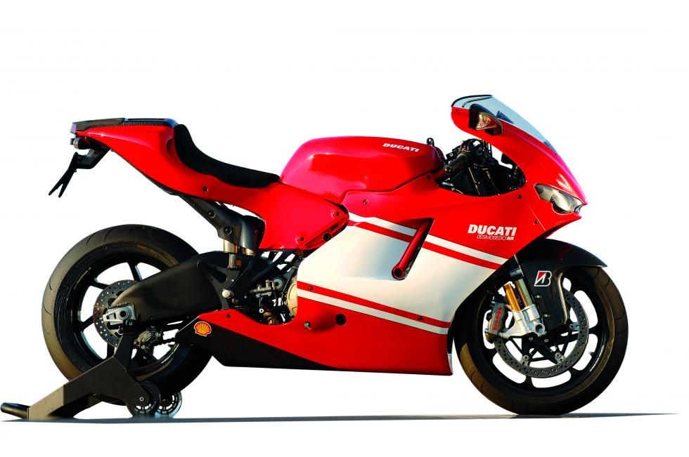 Ducati Desmosedici D16RR NCR M16