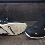 4 Rekomendasi Sepatu Motor dari Berbagai Merek yang Ramah di Kantong. Cek Disini!