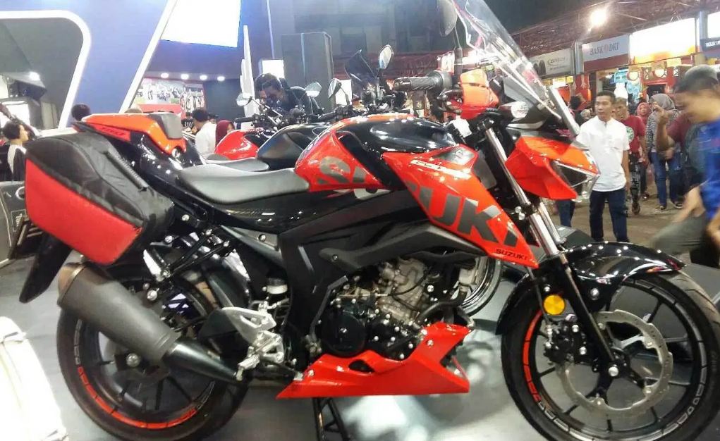 Suzuki GSX S 150 Touring Edition