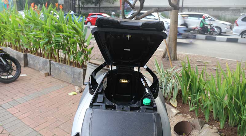 5 Alasan Beli Skuter Roda Empat Qooder 5 3