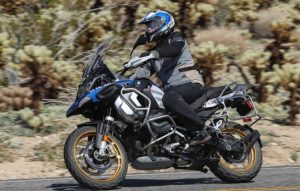BMW R 1250 GS Solusi Motor Touring dengan Teknologi Premium
