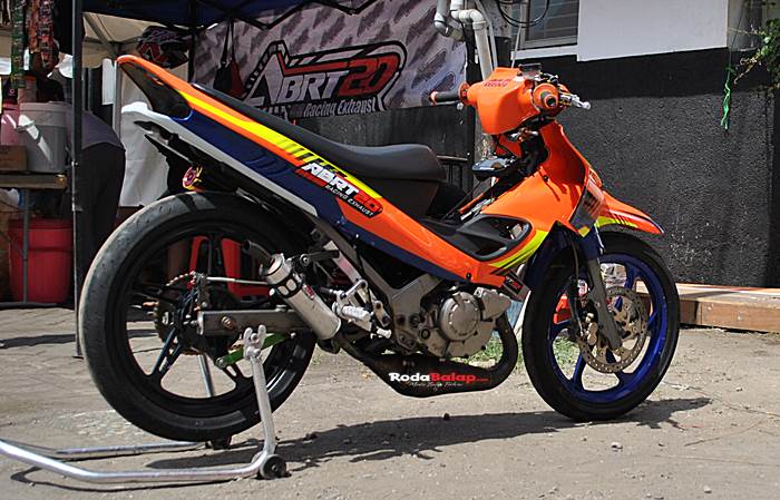 Yamaha 125ZR Balap