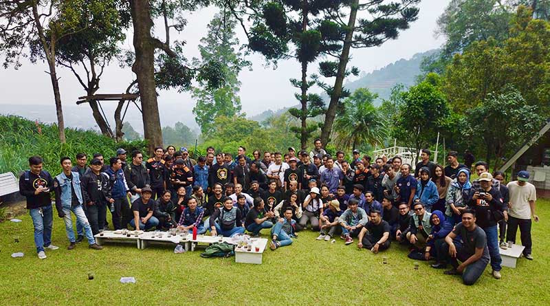 touring-kawasaki-w175-jakarta,-1st-sunday-morning-ride-&-parade