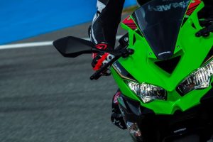 Bocoran Harga Kawasaki ZX-25R, Cuma Rp80 Jutaan?
