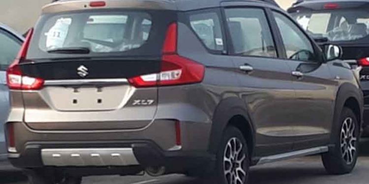 spesifikasi suzuki xl7