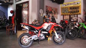 Modifikasi Honda CRF150L Supermoto Bikin Ganteng dengan Harga Terjangkau