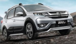 Membandingkan Suzuki XL7 dengan Lawan-lawannya, Siapa Unggul? Honda BR V Edit