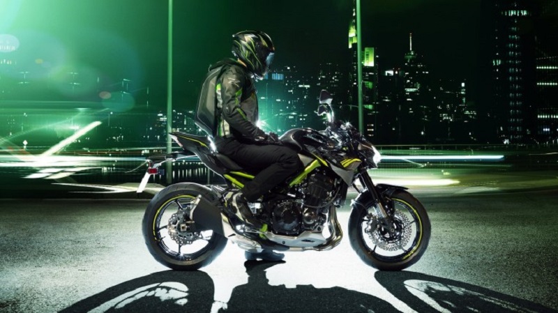 5 Alasan Beli Kawasaki Z900, Moge Empat Silinder Termurah alasan beli kawasaki z900 terbaru