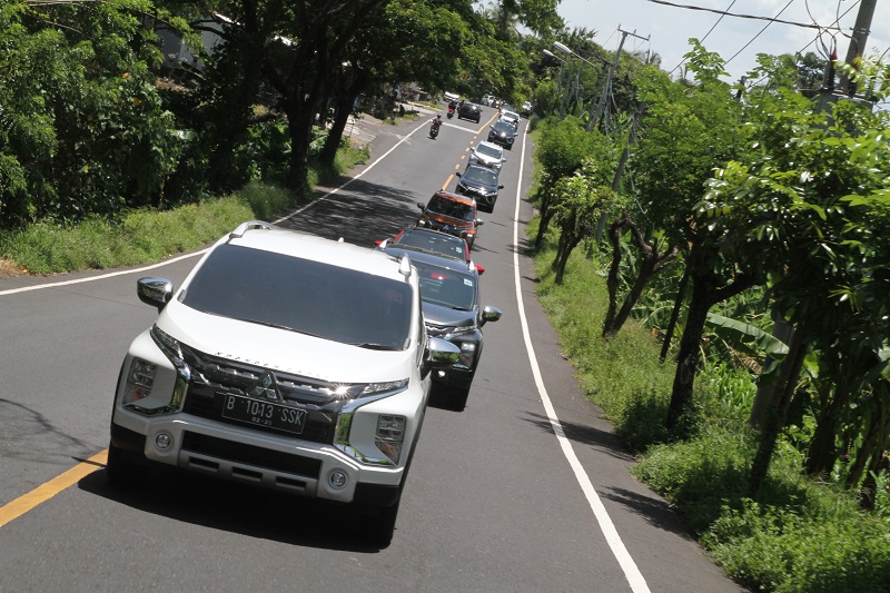 test drive xpander cross di Bali