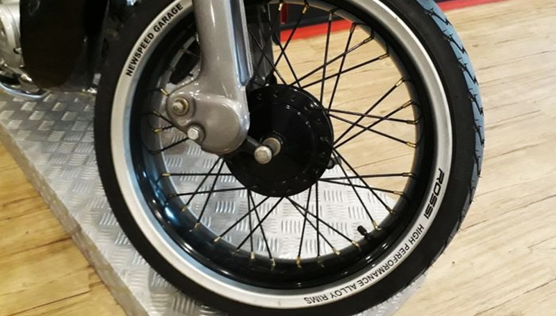 Velg jari-jari pakai ban tubeless