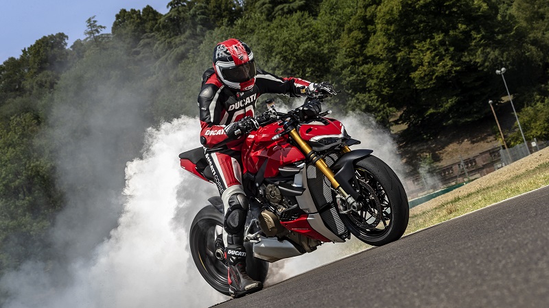 spesifikasi dan harga ducati streetfighter V4