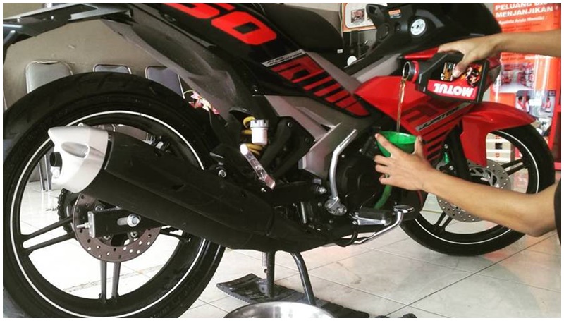 ganti oli motor