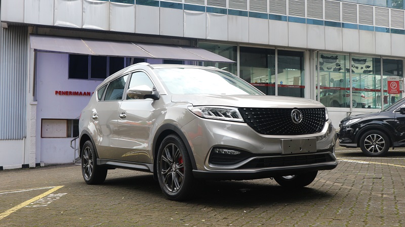 Perbedaan DFSK Glory i-Auto Vs Glory 580