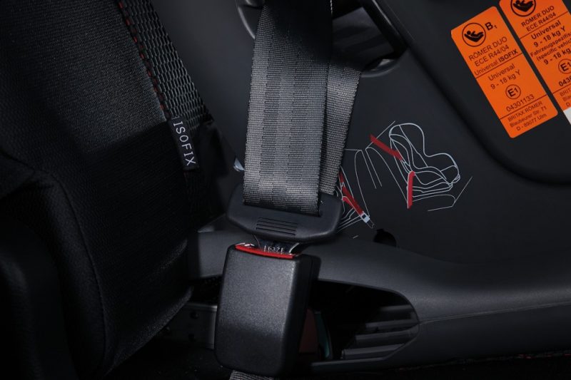 Ketahui Fungsi dan Cara Menggunakan Isofix di Mobil Isofix untuk anak di mobil 1 e1583910499649