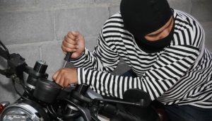 15 Arti Mimpi Sepeda Motor Hilang, Pernah Kamu Alami?