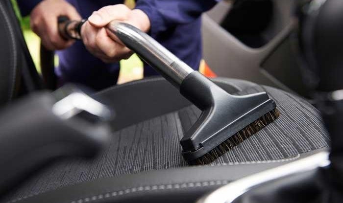 Cuci Jok Mobil Sendiri di Rumah? Ini Caranya Cuci jok Mobil bisa dilakukan di mana saja