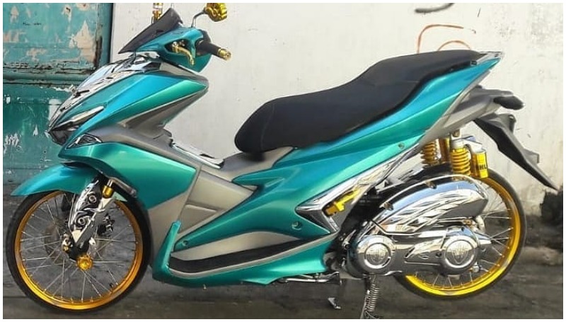 Yamaha Aerox Modifikasi Thailook