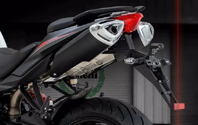spesifikasi dan harga benelli tnt600i