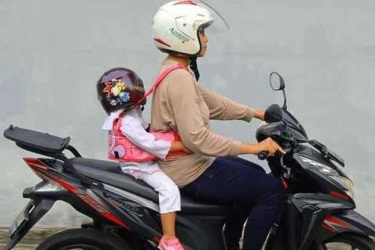 mimpi naik motor bersama ibu